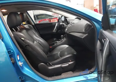 2010 Mazda Mazda3 S Grand Touring z USA, uszkodzony, nr VIN JM1BL1H56A1314012